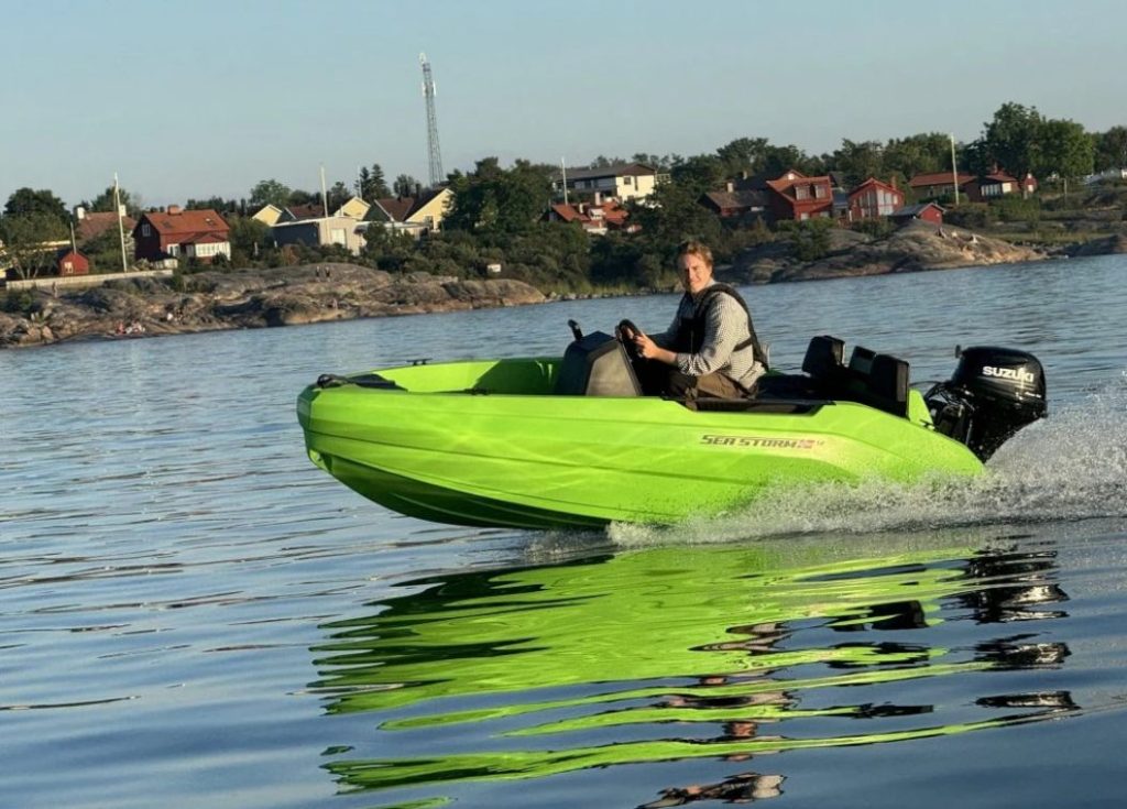 Miért érdemes a SEASTORM csónakot választani – gyakorlatilag elpusztíthatatlan HDPE csónak