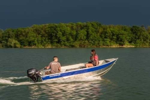 Illusztratív fotó egy csúszdán lévő hajóról