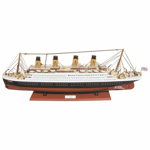TITANIC modellhajó - 80 cm