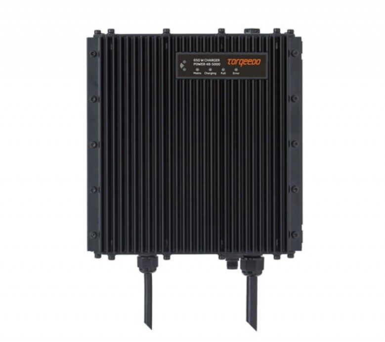 750 W-os töltő Torqeedo Power 48-5000-hez