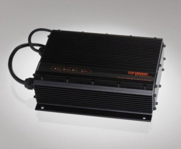 350 W-os töltő Torqeedo Power 24-3500-hoz