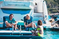 JOBE INFINITY SEASCOOTER víz alatti roller táskával és búvárfelszereléssel