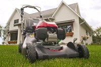 HONDA HRN 536 VY benzinmotoros fűnyíró 53cm, automata szívató, változtatható menetsebesség, Versamow mulcsozás, késkuplung
