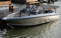 BUSTER X 2024 motorcsónak két konzollal 5,35 m + YAMAHA F70 AETL