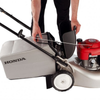 HONDA HRG 466 SKEH benzinmotoros önjáró fűnyíró 46cm, automata szivató + olaj ingyen