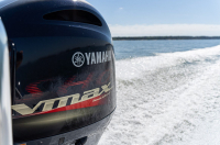 BUSTER XL VMAX 2024 alumínium motorcsónak 6,05 m + YAMAHA VF115 XA