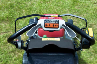 HONDA KOMFORT HRX 537 VK - benzinmotoros fűnyíró 53 cm, automata szivató, műanyag váz, változtatható sebesség, Versamow mulcsozás