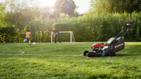 HONDA HRN 536 VK - benzinmotoros fűnyíró 53 cm, automata szivató, változtatható sebesség, Versamow mulcsozás