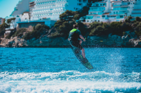 JOBE VANITY Wakeboard 131 cm + Egységkötések
