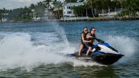 YAMAHA JetBlaster 2025 jet-ski, fekete