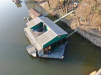 HOUSEBOAT ELADÓ – egyedi vízi lakhatás közvetlenül a Vágon, Komáromban