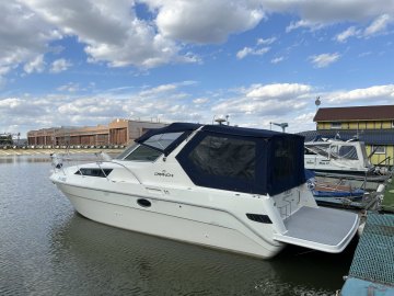CRANCHI CRUISER 32 – kényelmes kabinos motorcsónak kiváló állapotban