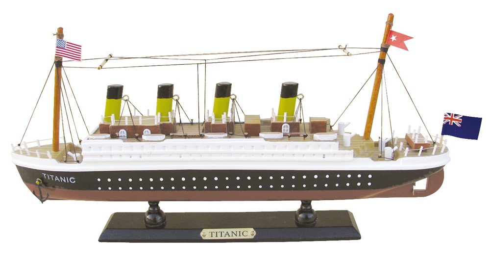 Titanic hajómodell fából – 35 cm hosszú