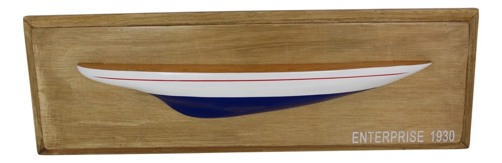 Enterprise félhajótest-modell táblán, fa – 47,5 × 15,5 × 5 cm