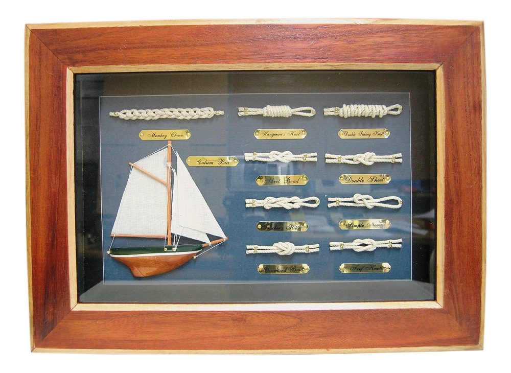 Tengerészcsomós kép üveg mögött, fa – 36 × 26 cm