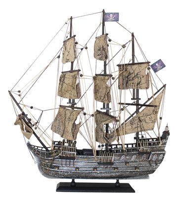 Kalózhajó-modell fából, öregített – 50 cm hosszú