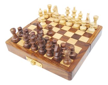 Mágneses sakk összecsukható dobozban, fa – 12,5 × 12,5 cm