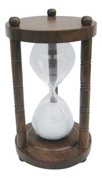 Háromoszlopos homokóra fából – kb. 30 perc, 18 cm