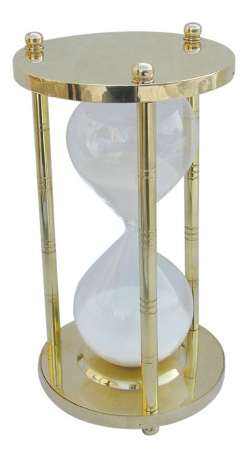 Háromoszlopos homokóra sárgarézből – kb. 60 perc, 22 cm