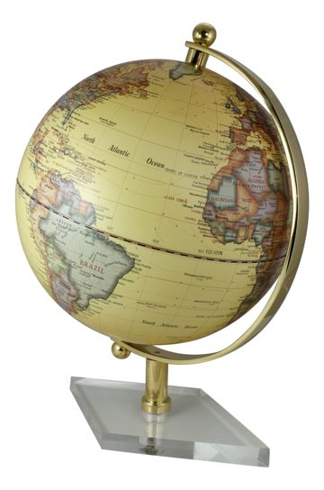 Krémszínű földgömb sárgaréz tartóval, akril talpon – 19 cm