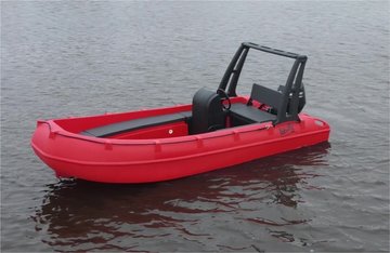 WHALY 435 polietilén műanyag csónak - 4,35 m, 186 kg