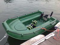 WHALY 270 polietilén műanyag csónak - 2,70 m, 77 kg