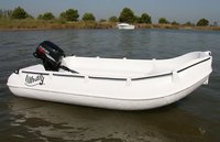 WHALY 270 polietilén műanyag csónak - 2,70 m, 77 kg
