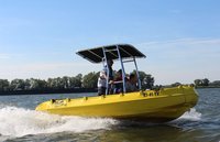 WHALY 500R80 polietilén műanyag csónak - 4,99 m, 467 kg