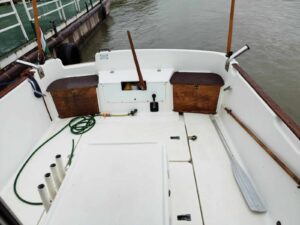 BENETTEAU ANTARES 6.2 kabinos motorcsónak - gyártási év 1999 - Image 7