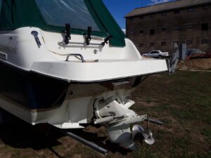 CROWNLINE 26 kajutová motorová yachta s prívesom - Image 5