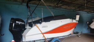 BARRACUDA 585 DC motorcsónak SUZUKI DF 150 motorral - 2022-es évjárat - Image 3