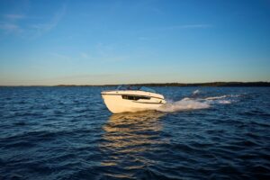 YAMARIN 67 DC 2024 + YAMAHA 250XSB2 - Image 6