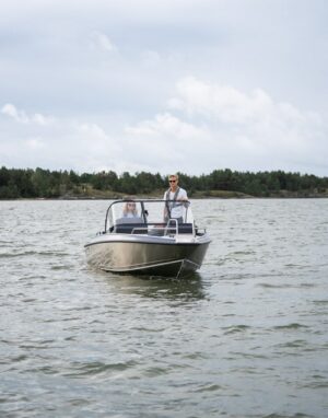 BUSTER X kétkonzolos motorcsónak - 5,35 m - Image 14