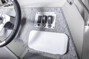 MARINE 530 FAMILY alumínium csónak - 5,30 m, 357 kg - Image 15