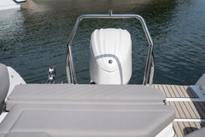 YAMARIN 80 DC 2024 motorcsónak - Image 22