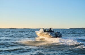 BUSTER MAGNUM alumínium motorcsónak - 7,20 m - Image 3