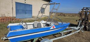 3,8 m-es laminált motorcsónak - Image 3