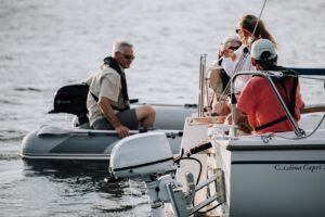 Tohatsu MFS 6D SS külső csónakmotor 12 literes külső tartállyal - Image 6