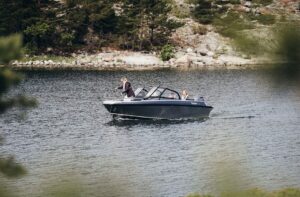 BUSTER XL alumínium motorcsónak - 6,05 m - Image 6