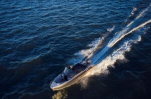 BUSTER SUPERMAGNUM alumínium motorcsónak - 7,70 m - Image 6