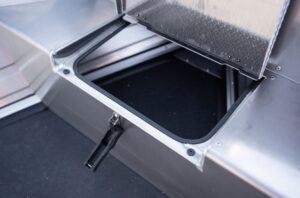 BUSTER L1 oldalkonzolos motorcsónak - 5,13 m - Image 7