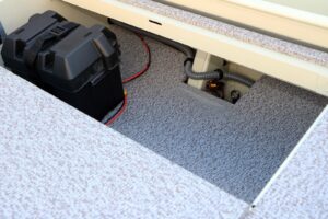 MARINE 500 Fish DLX alumínium csónak - 5,00 m, 298 kg - Image 8