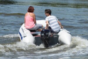 Tohatsu MFS 9.8B EFL csónakmotor - Image 6