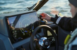 BUSTER SUPERMAGNUM alumínium motorcsónak - 7,70 m - Image 8