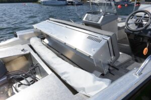 BUSTER M2 kétkonzolos motorcsónak - 4,86 m - Image 8