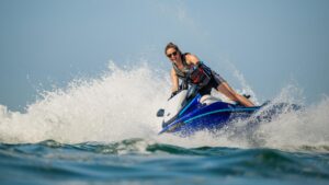 YAMAHA JetBlaster jetski - Image 7