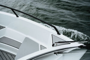 YAMARIN CROSS 57 BR VMAX 2024 alumínium motorcsónak - Image 9