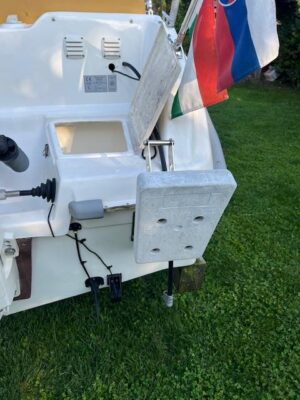 OLYMPIA 570 motorcsónak EVINRUDE E90 motorral - 2012-es évjárat - Image 9