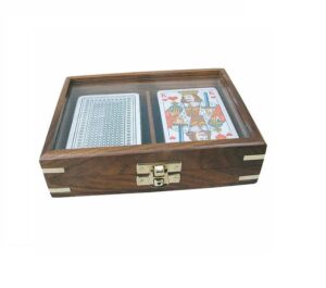 Kártyák egy fadobozban - Image 1