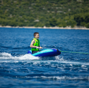 Jobe Shark Trainer Towable 1P felfújható vízi vontatójáték - funtube gyerekeknek - Image 8